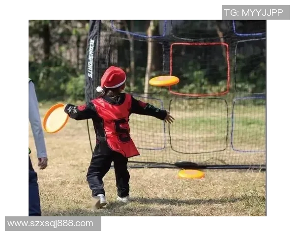 南京飞盘队在全国灵活性排行榜中荣登第七名展现出色竞技实力与团队协作 南京飞盘队在全国灵活性排行榜中荣登第七名展现出色竞技实力与团队协作